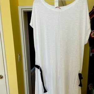 BSB dress white cotton . Brand new w tags- Large